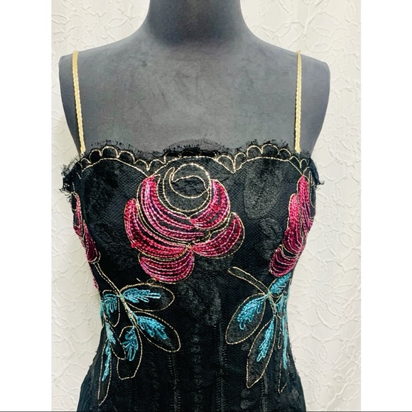 Vintage Ball Gown - Picture 8 of 14